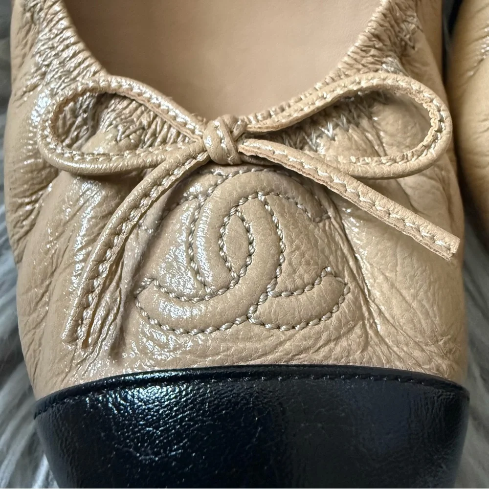 CHANEL classic two